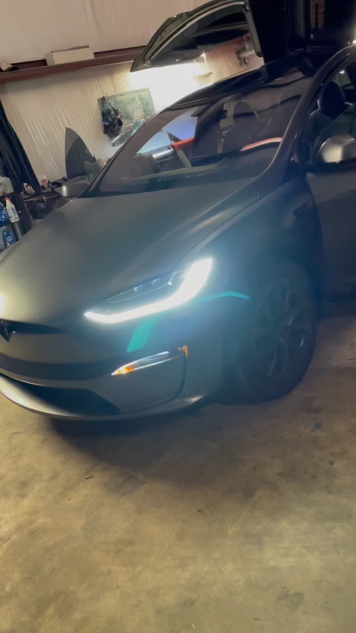 Satin-charcoal Tesla Model X Plaid